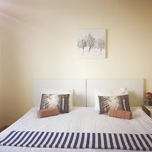 Habitación en casa particular 12 Greenpoint Guesthouse